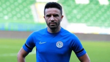 38 yaşındaki G&ouml;khan G&ouml;n&uuml;l'den flaş karar!