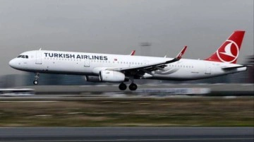 Acil iniş yaptı ama kurtarılamadı! THY u&ccedil;ağında fenalaşan 11 yaşındaki &ccedil;ocuk hayatını kaybetti