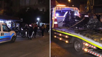 Adana'da otomobil, motosikletli Yunus ekiplerine &ccedil;arptı: 2 polis ağır yaralı