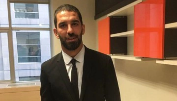 Arda Turan neden ceza aldı? Ey&uuml;pspor Teknik direkt&ouml;r&uuml; Arda Turan ceza mı aldı, neden?