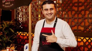 Babası tarafından dolandırdığını iddiasıyla zor g&uuml;nler ge&ccedil;iren CZN Burak iğne ipliğe d&ouml;nd&uuml;