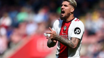 Beşiktaş sakat diye istemedi! Hazırlık ma&ccedil;ına ilk 11'de başladı