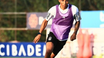 Beşiktaş'ta sakat isimler bireysel &ccedil;alıştı