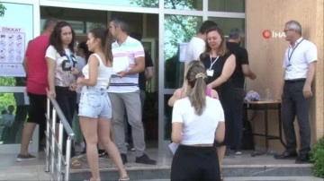 DGS'ye ge&ccedil; kalanlar kapıdan d&ouml;nd&uuml;