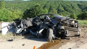 Feci kaza: Anne ve 2 &ccedil;ocuğu hayatını kaybetti