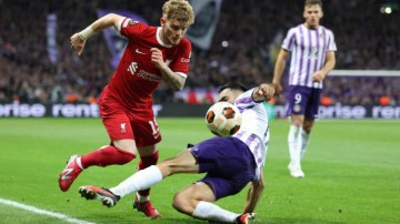 Fransa'da gol d&uuml;ellosu! Liverpool'dan şok mağlubiyet