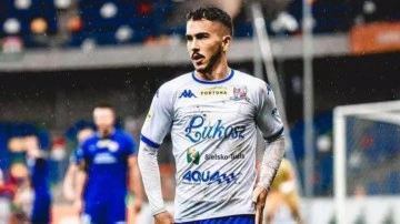 Galatasaray'ın ilgilendiği s&uuml;rpriz isim!