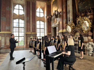 Gen&ccedil; T&uuml;rklerden Bronz S&uuml;rprizi