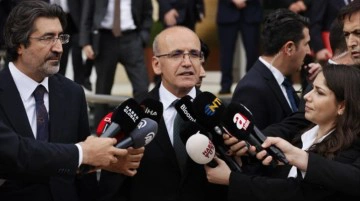 Hazine ve Maliye Bakanlığı'na 4 &ouml;nemli atama! İşte Mehmet Şimşek'in A takımı