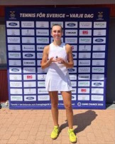 İpek &Ouml;z, İsve&ccedil;'teki Ystad Turnuvası'nda şampiyon oldu