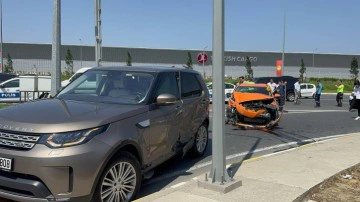 İstanbul Havalimanı&rsquo;nda kaza: 3 yaralı