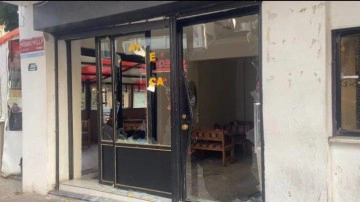 İstanbul'da d&uuml;kkan basıp kurşun yağdırdılar: 1 ağır yaralı!