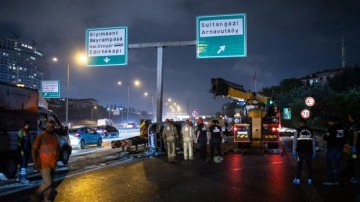 İstanbul'da iki ayrı trafik kazasında 2 kişi &ouml;ld&uuml;
