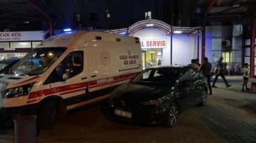 İzmir'de kavgayı ayırırken bı&ccedil;aklanan kişi &ouml;ld&uuml;