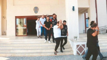 Ka&ccedil;maya &ccedil;alışırken yakalandı: FET&Ouml;&rsquo;c&uuml; kardeşini tanımadı!