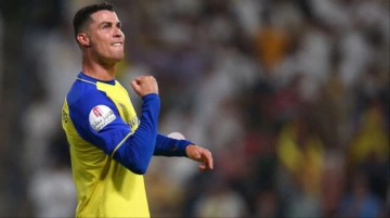 Kariyeri bitmek &uuml;zere olan Ronaldo bambaşka bir spora y&ouml;neldi! Hayranları ağzı a&ccedil;ık izledi