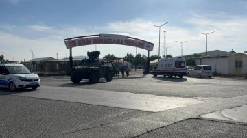 Kilis'te sınır b&ouml;lgesine 5 roket d&uuml;şt&uuml;!