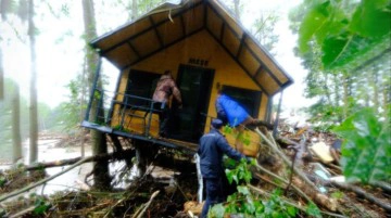 Kırklareli'nde 4 kişinin sele kapılıp can verdiği bungalovlar ka&ccedil;ak &ccedil;ıktı