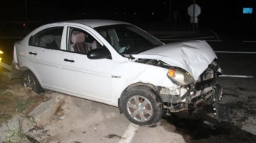 Konya&rsquo;da iki otomobil &ccedil;arpıştı: 7 yaralı