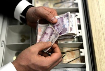 KYK burs başvurusu ne zaman a&ccedil;ıklanır? 2023 KYK kredi ve burs başvuruları son tarih ne zaman?