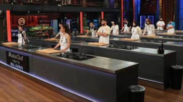 MasterChef All Star'da ana kadroya giren son yarışmacı Tolga oldu