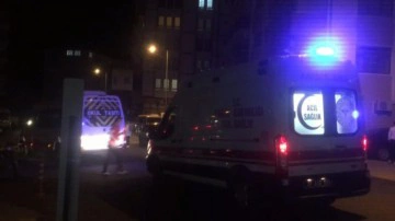 Minib&uuml;s ile motosiklet &ccedil;arpıştı: 1 yaralı