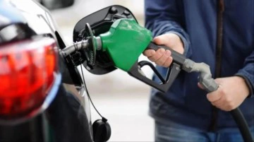 Motorine okkalı bir zam daha! Litresi 35 lirayı aştı