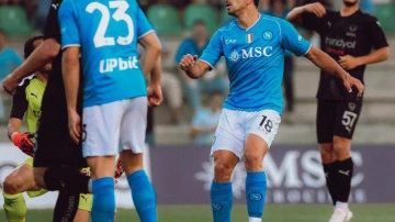 Napoli, Hatayspor'u farklı ge&ccedil;ti