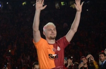 Nelsson gidiyor mu? Victor Nelsson Galatasaray'dan ayrılacak mı?