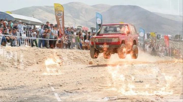 Niğde'de Off-Road r&uuml;zgarının bu yıl d&ouml;rd&uuml;nc&uuml;s&uuml; esecek