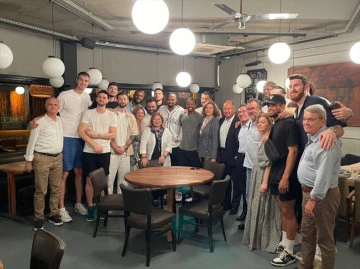 Pınar Karşıyaka, sezon sonu yemeğinde sponsoru Yaşar Holding ile buluştu