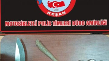 Plakasız motosikleti kullanan ehliyetsiz s&uuml;r&uuml;c&uuml;ye 27 bin 72 TL ceza kesildi