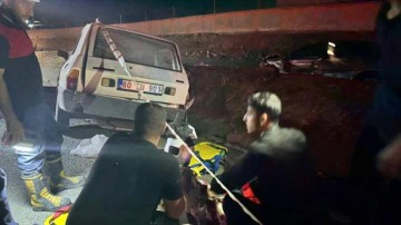 Şanlıurfa&rsquo;da otomobiller &ccedil;arpıştı: 1 &ouml;l&uuml;, 6 yaralı