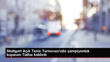 Stuttgart A&ccedil;ık Tenis Turnuvası'nda şampiyonluk kupasını Tiafoe kaldırdı