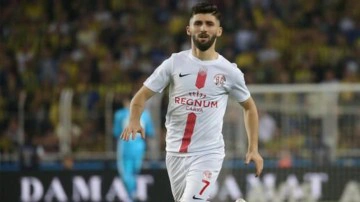 S&uuml;per Lig'de yaprak d&ouml;k&uuml;m&uuml;! 8 futbolcu ile yollar ayrıldı