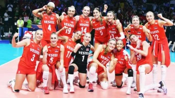 T&uuml;rkiye-İtalya! Hedef finale y&uuml;kselmek