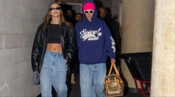 &Uuml;nl&uuml; şarkıcı Justin Bieber İsrail i&ccedil;in dua istedi, tepkilerin ardı arkası kesilmiyor