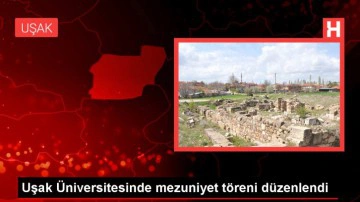 Uşak &Uuml;niversitesi 2022-2023 Akademik Yılı Mezuniyet T&ouml;reni Ger&ccedil;ekleştirildi